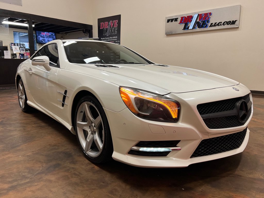Used 2013 Mercedes-Benz SL 550 w/ Premium Pkg image 3
