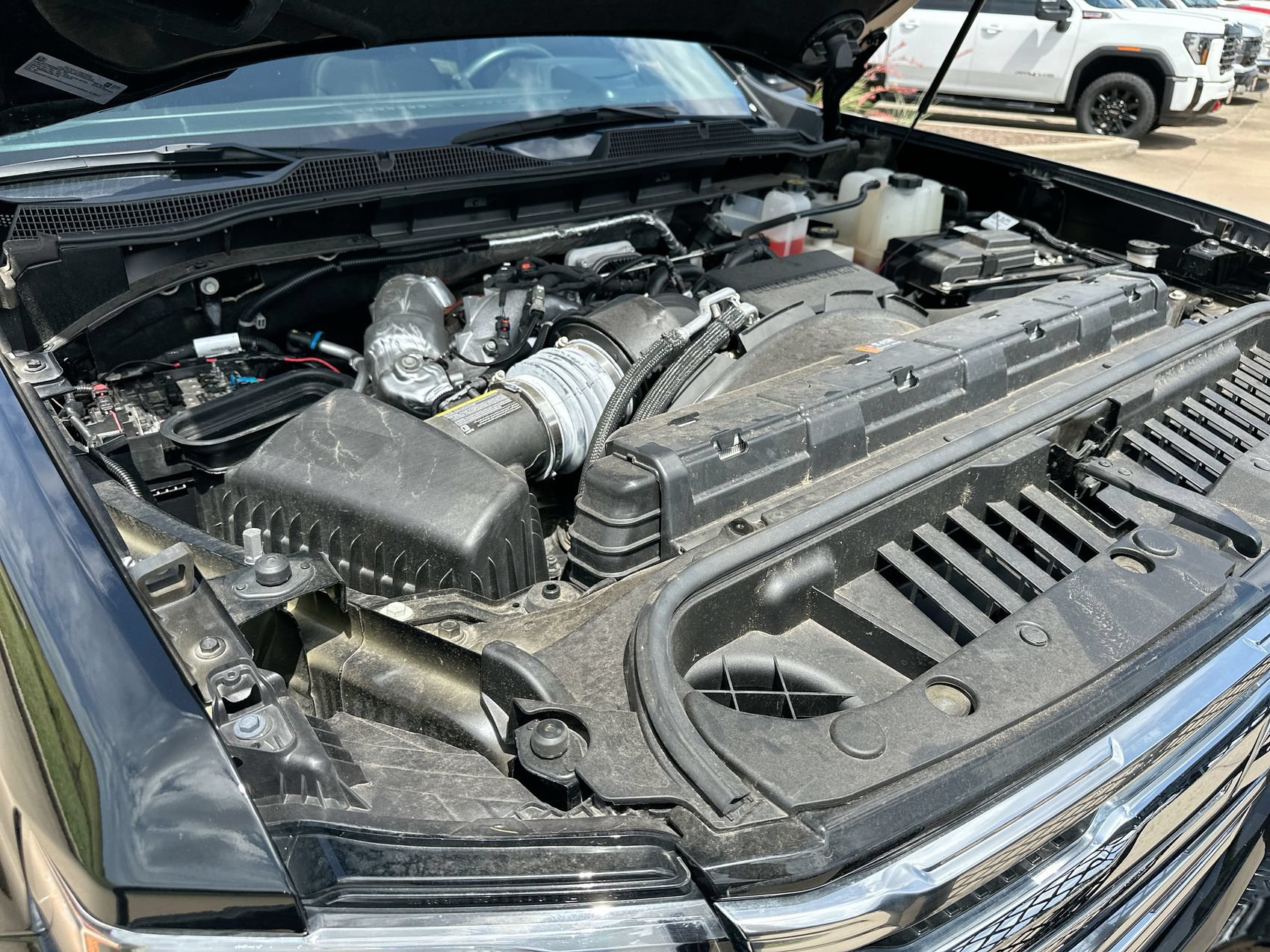 Used 2024 Chevrolet Silverado 3500 High Country w/ High Country Premium Package AWD/4WD image 27