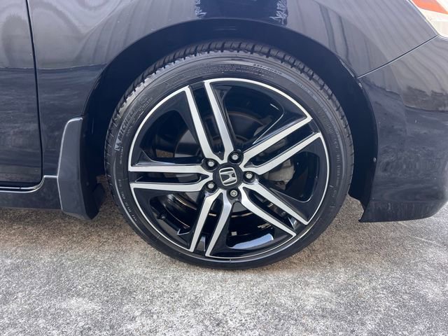 Used 2016 Honda Accord Touring image 35