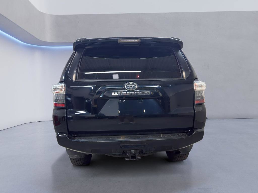 Used 2018 Toyota 4Runner SR5 Premium image 6