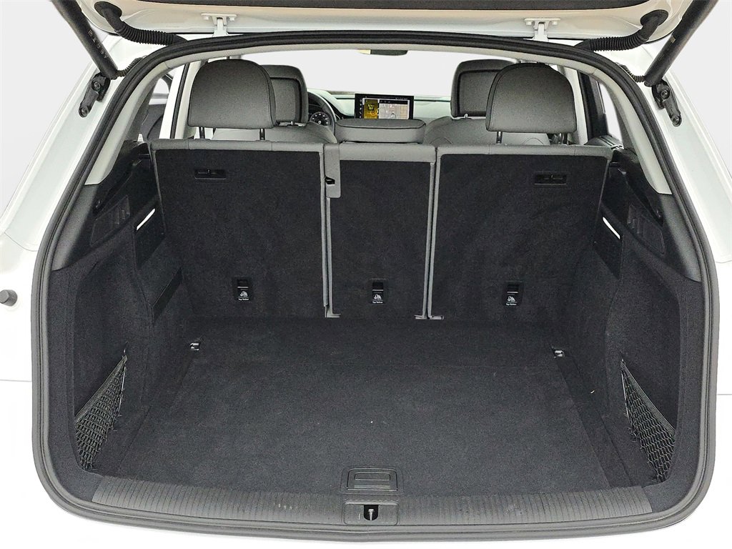 Certified 2025 Audi Q5 2.0T Premium Plus w/ Premium Plus Package image 12