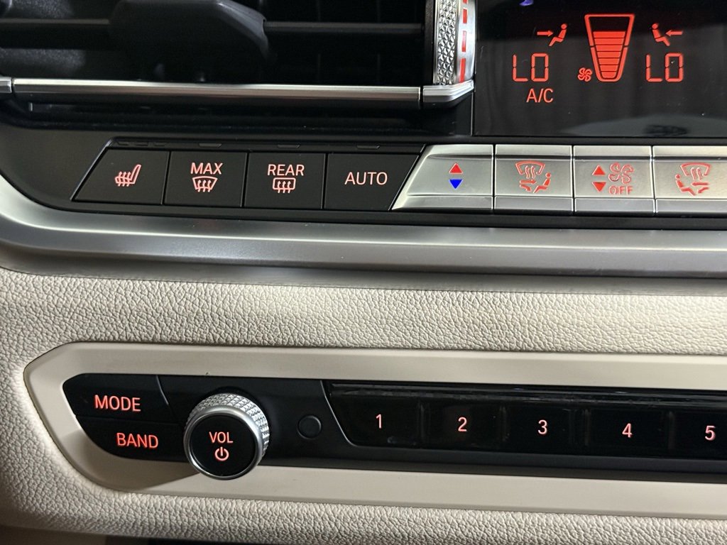 Used 2022 BMW M340i xDrive w/ Driving Assistance Package image 37