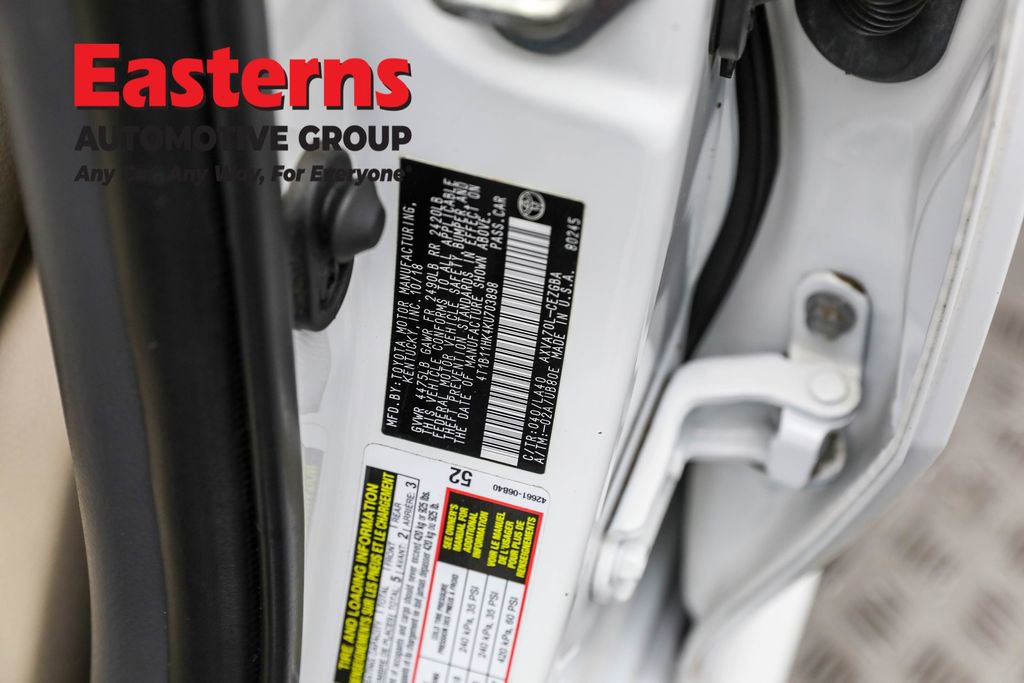 Used 2019 Toyota Camry XLE image 37