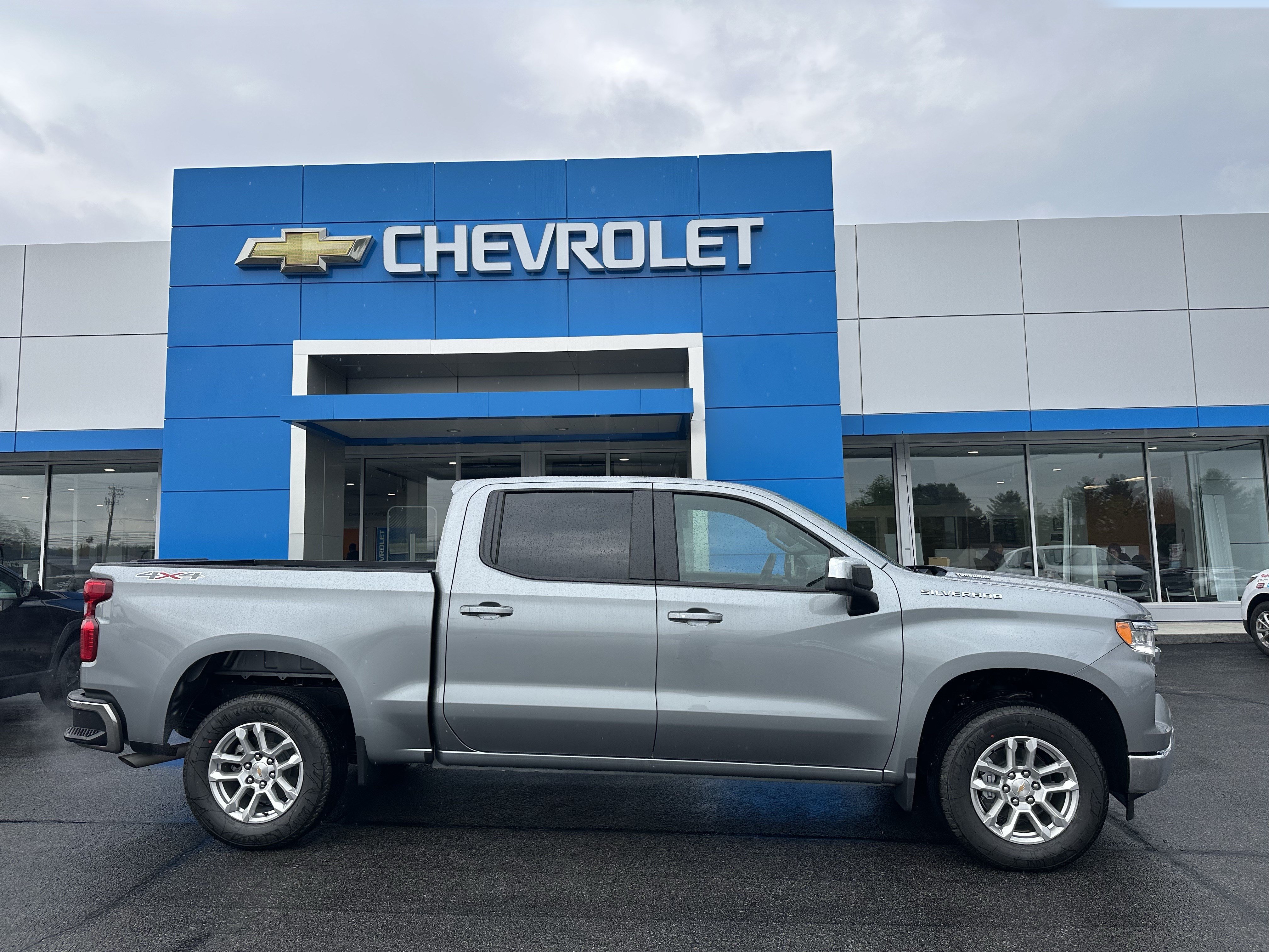 New 2026 Chevrolet Silverado 1500 LT AWD/4WD image 1