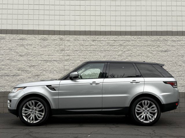 Used 2016 Land Rover Range Rover Sport HSE AWD/4WD image 12