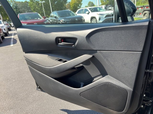 Used 2023 Toyota Corolla LE image 27