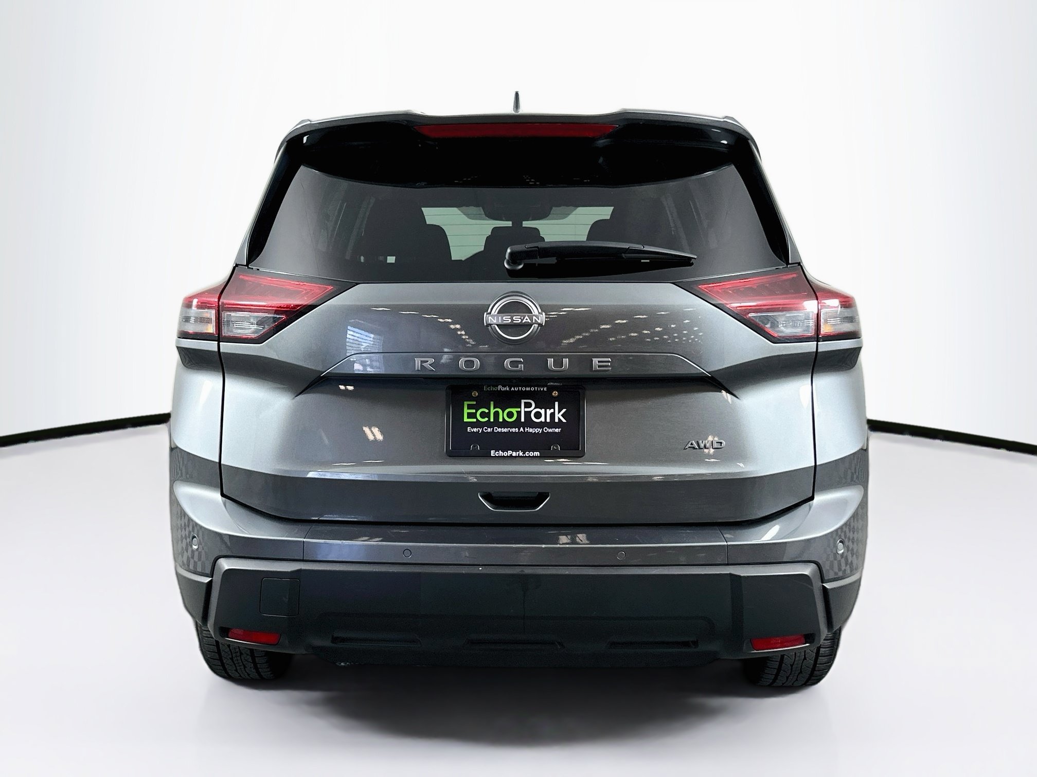 Used 2025 Nissan Rogue SV AWD/4WD image 7
