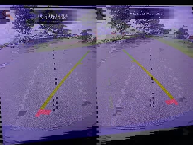 Used 2023 Jeep Grand Cherokee Limited image 33