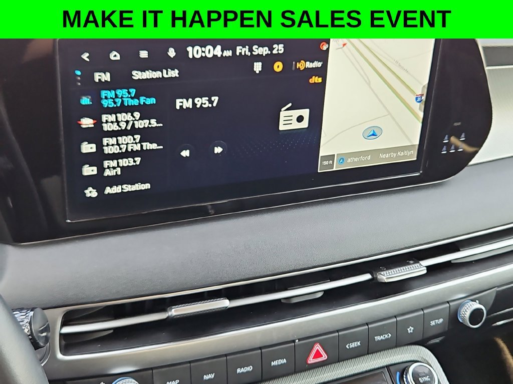 Used 2025 Hyundai Palisade SEL FWD image 16