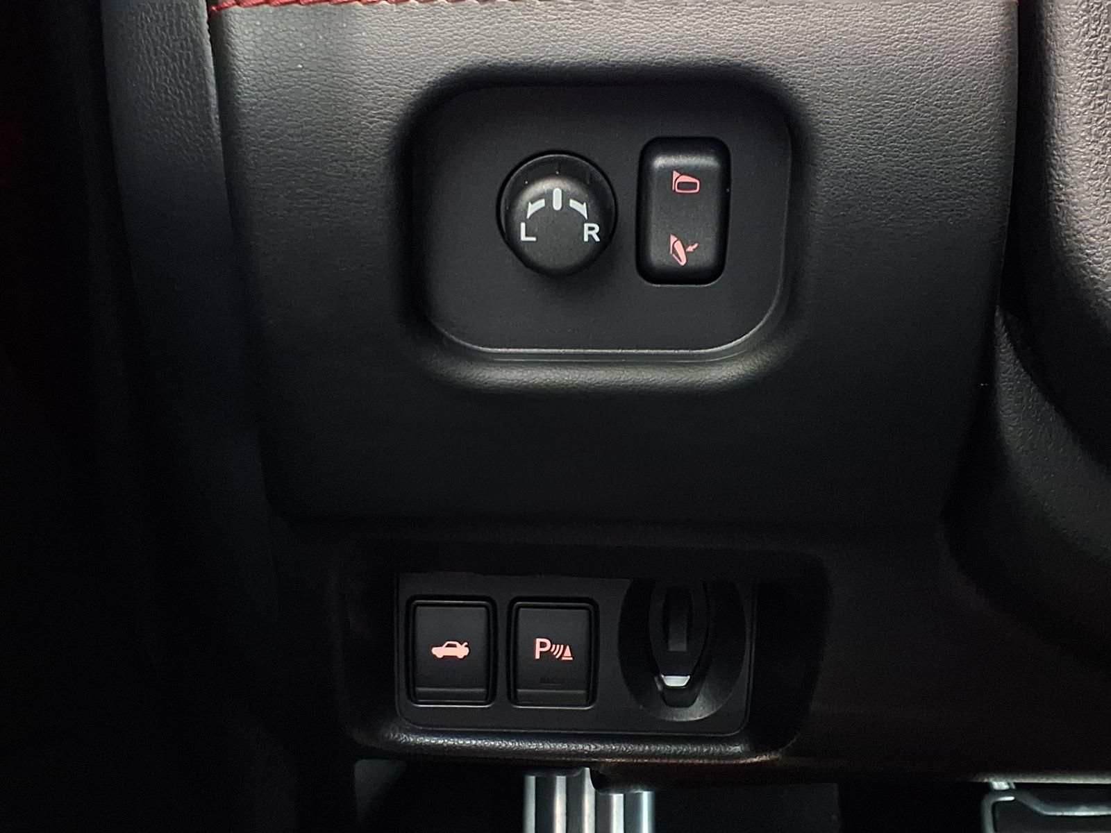 Used 2024 Nissan GT-R NISMO w/ Floor Mat Package AWD/4WD image 26