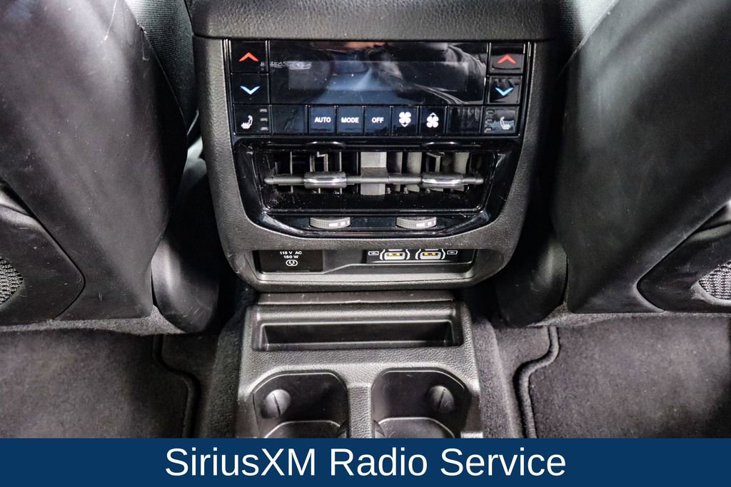 Used 2022 Jeep Grand Cherokee L Overland w/ Advanced Protech Group III image 19