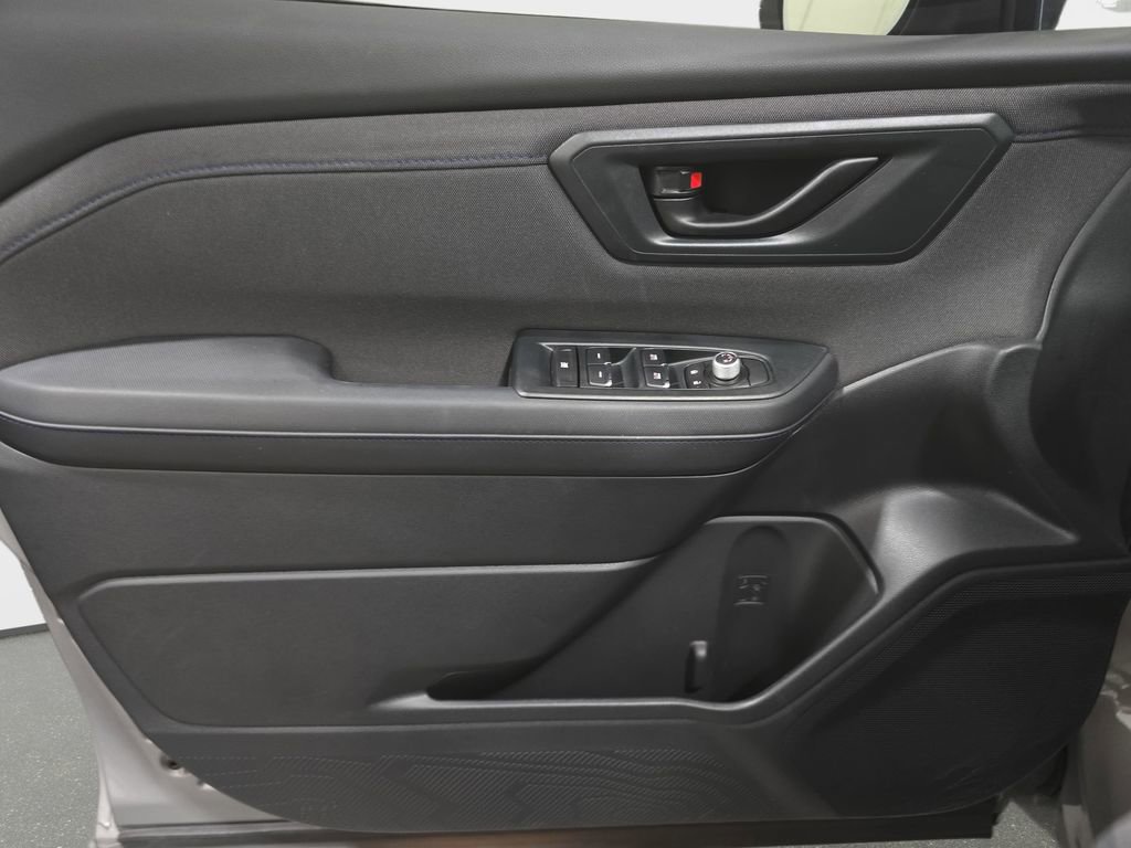 Used 2025 Subaru Forester Premium image 25