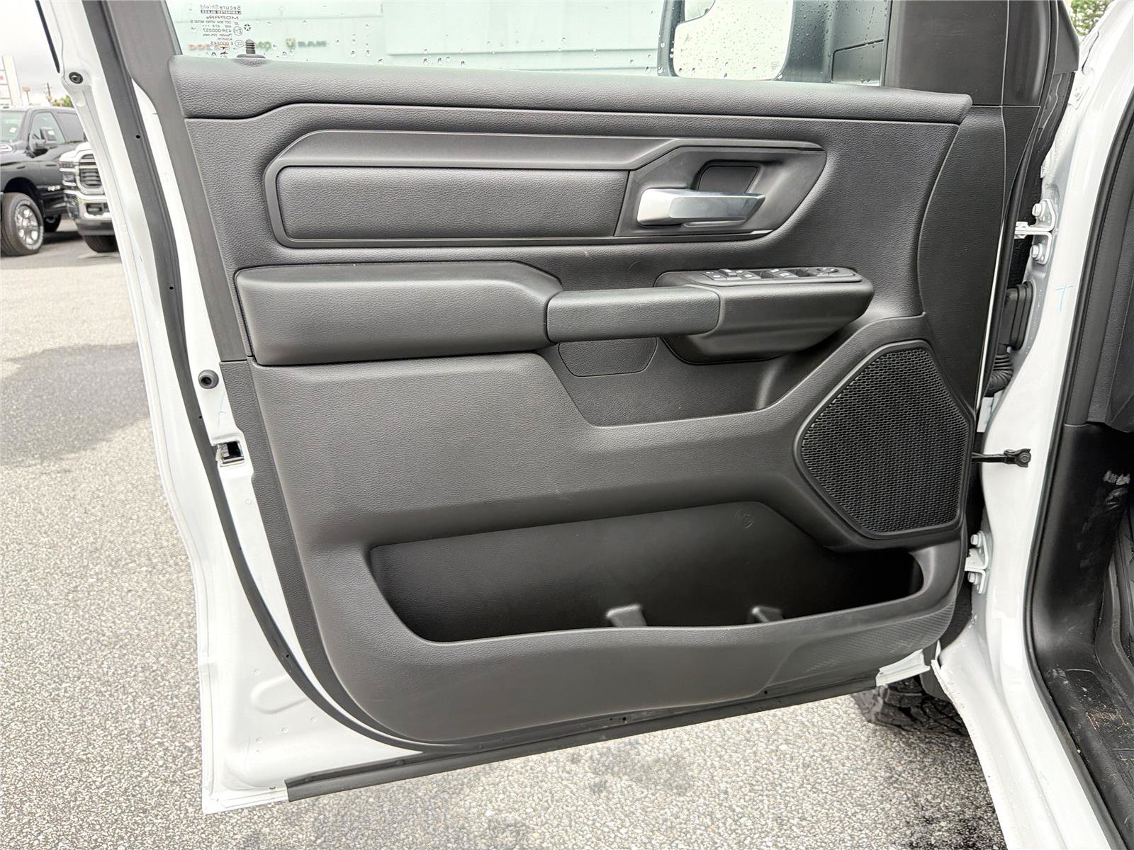 New 2026 RAM 1500 Warlock AWD/4WD image 9