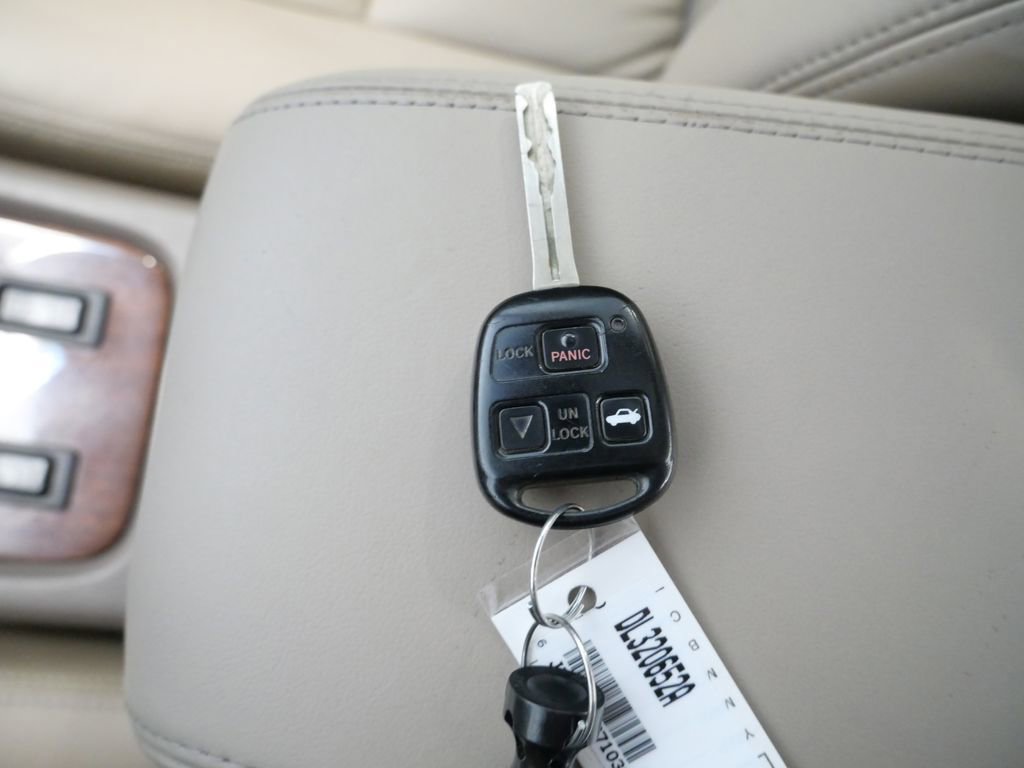 Used 2001 Lexus ES 330 FWD image 26