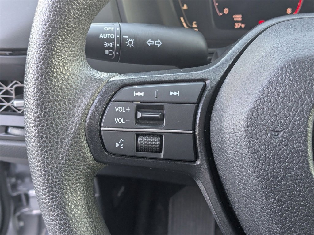 Used 2024 Honda Accord EX image 19