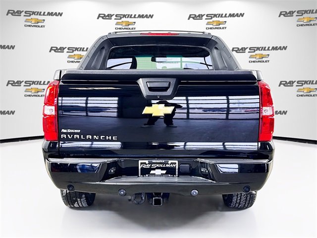 Used 2012 Chevrolet Avalanche LS w/ All-Star Edition image 6