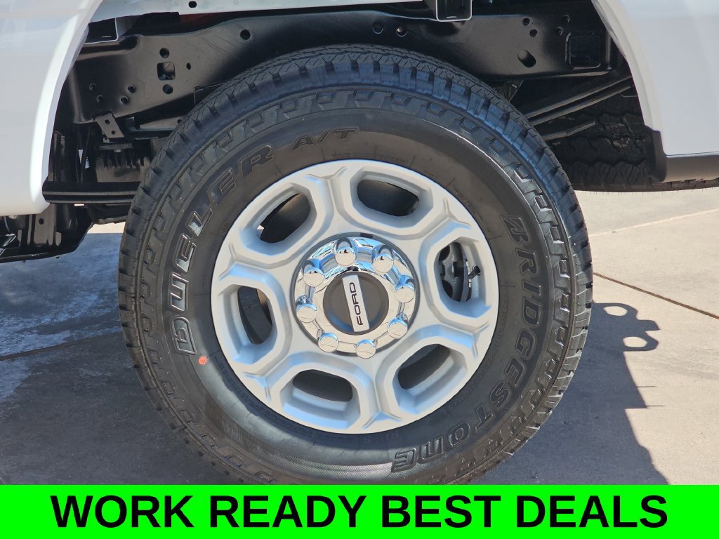 New 2026 Ford F250 XLT w/ XLT Premium Package AWD/4WD image 37
