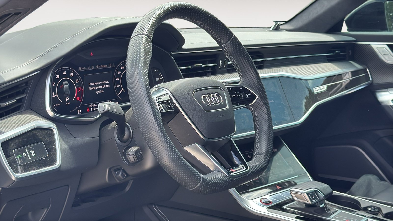 Used 2024 Audi RS 6 performance AWD/4WD image 10