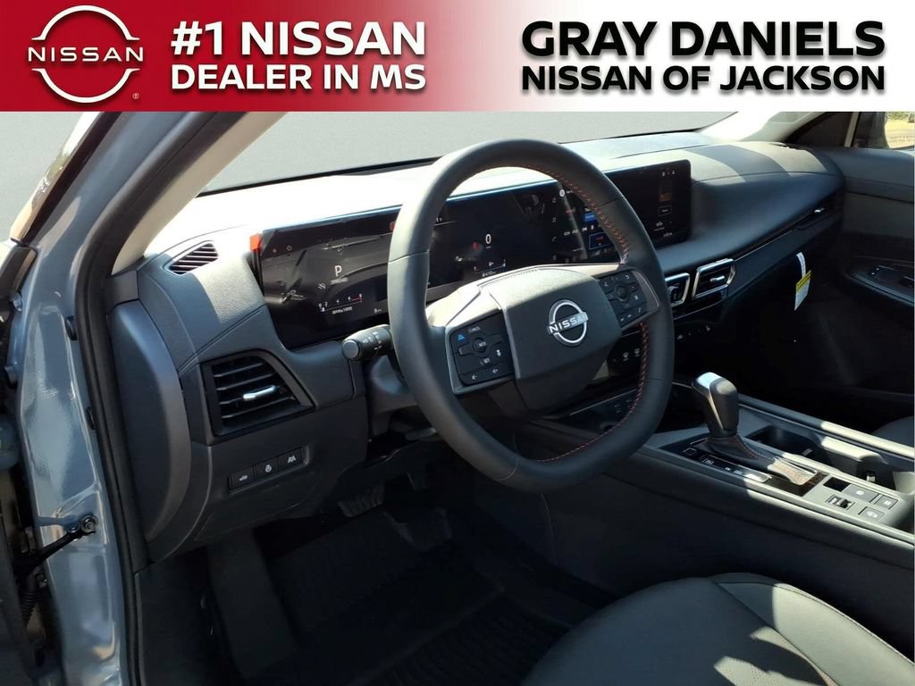 New 2026 Nissan Sentra SR w/ SR Premium Package FWD image 9