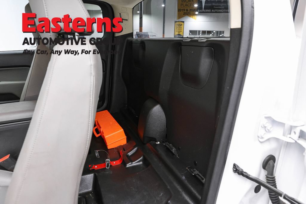 Used 2022 Chevrolet Colorado W/T w/ WT Convenience Package RWD image 20
