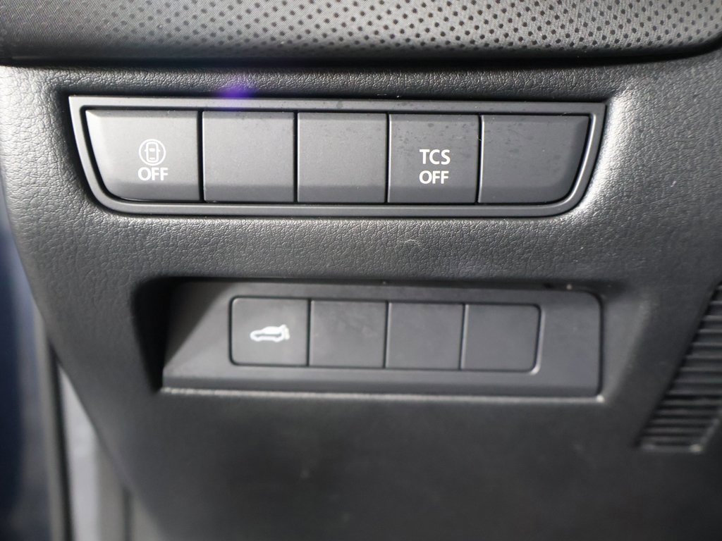 Used 2025 MAZDA CX-50 AWD 2.5 S w/ Premium Package image 35