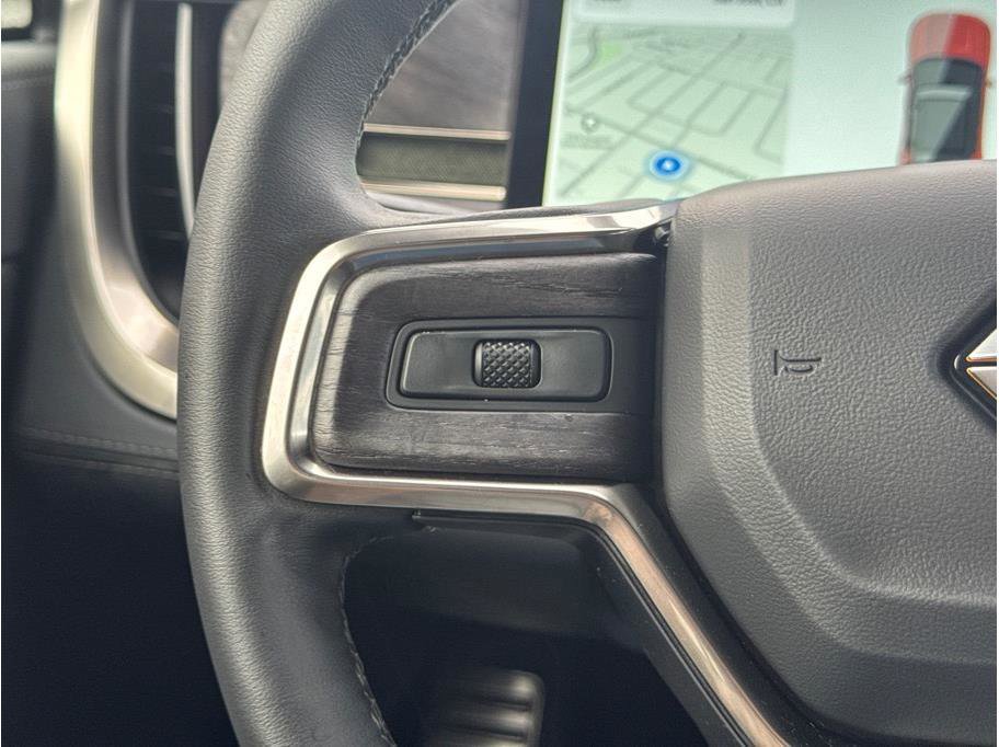 Used 2022 Rivian R1S Launch Edition image 14