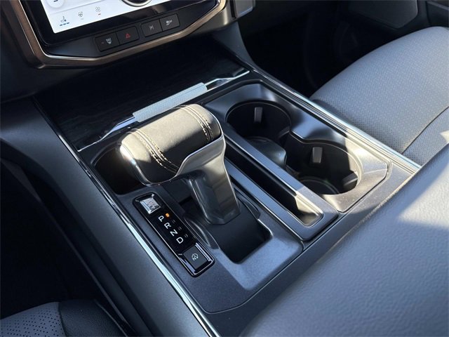 New 2025 Ford F150 Lightning Lariat image 29