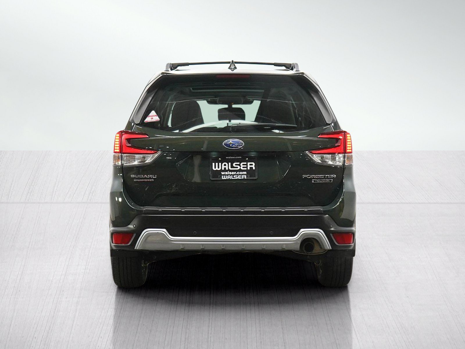 Used 2023 Subaru Forester Touring AWD/4WD image 4