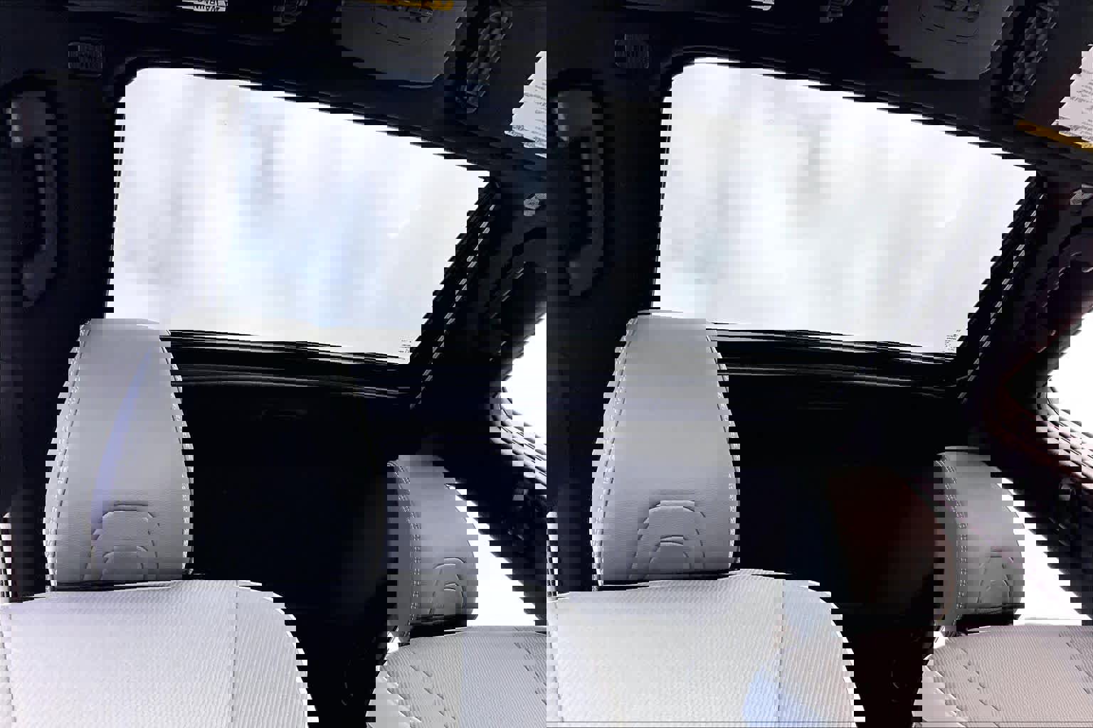 Used 2025 Toyota Camry SE image 13