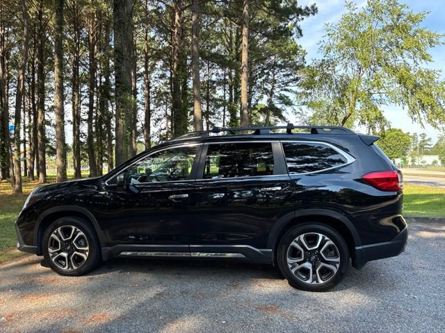 Used 2023 Subaru Ascent Touring AWD/4WD image 6