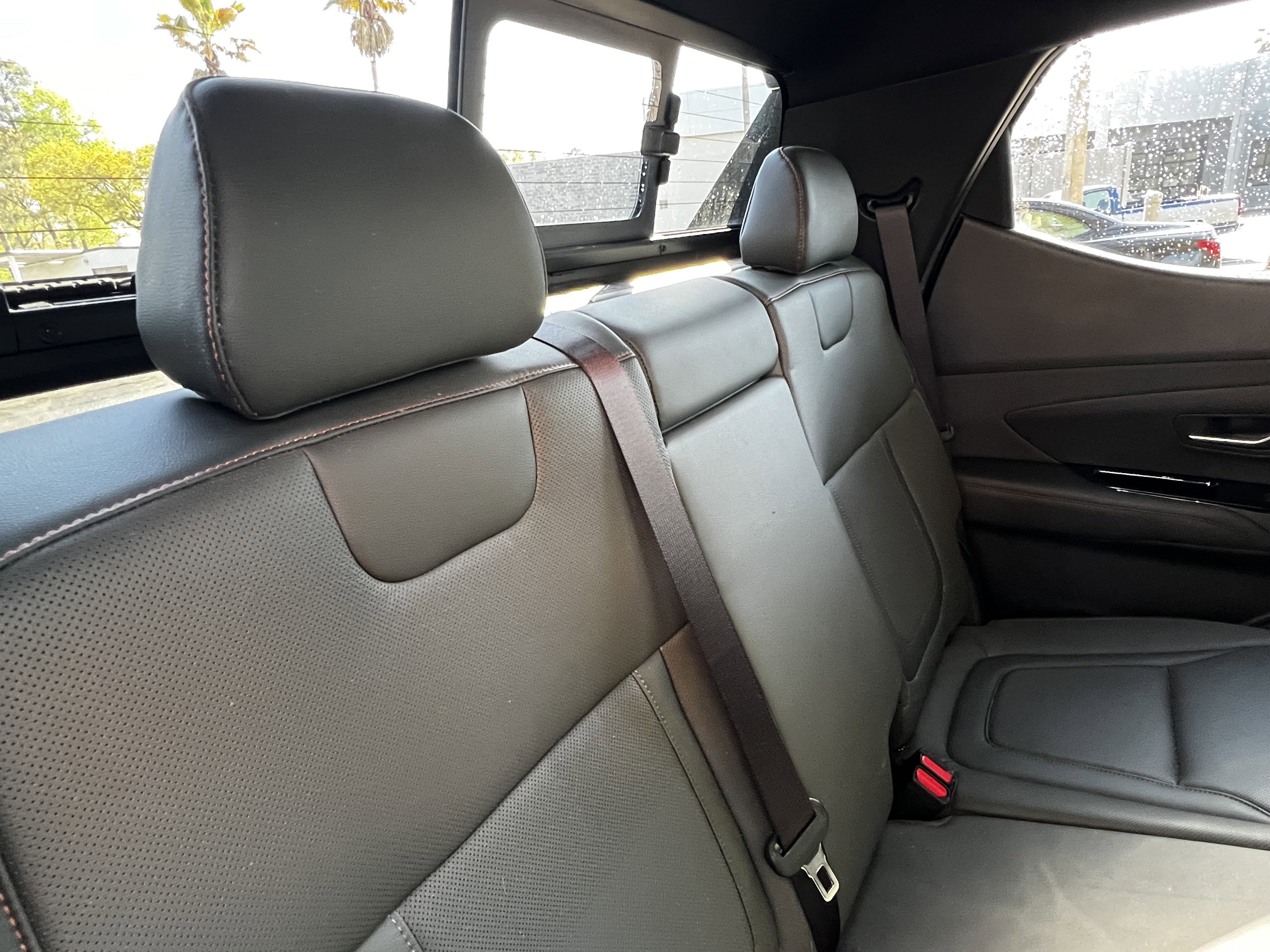 Used 2023 Hyundai Santa Cruz Limited image 41