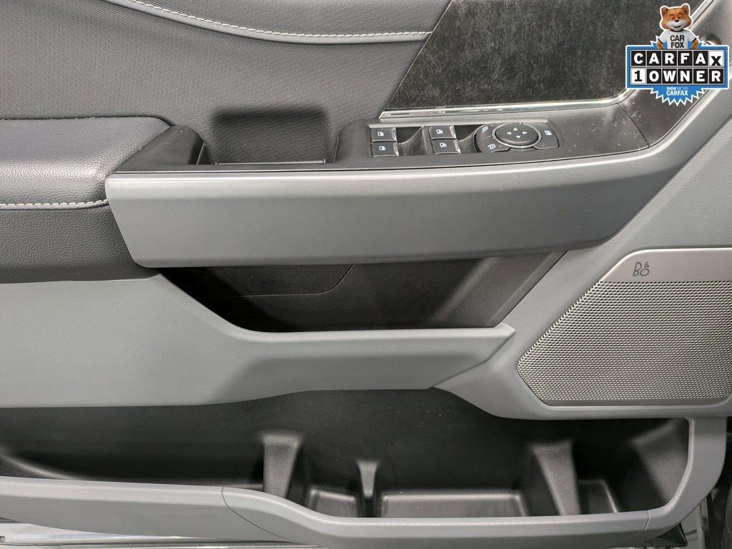 Used 2025 Ford F150 Lightning Flash image 11