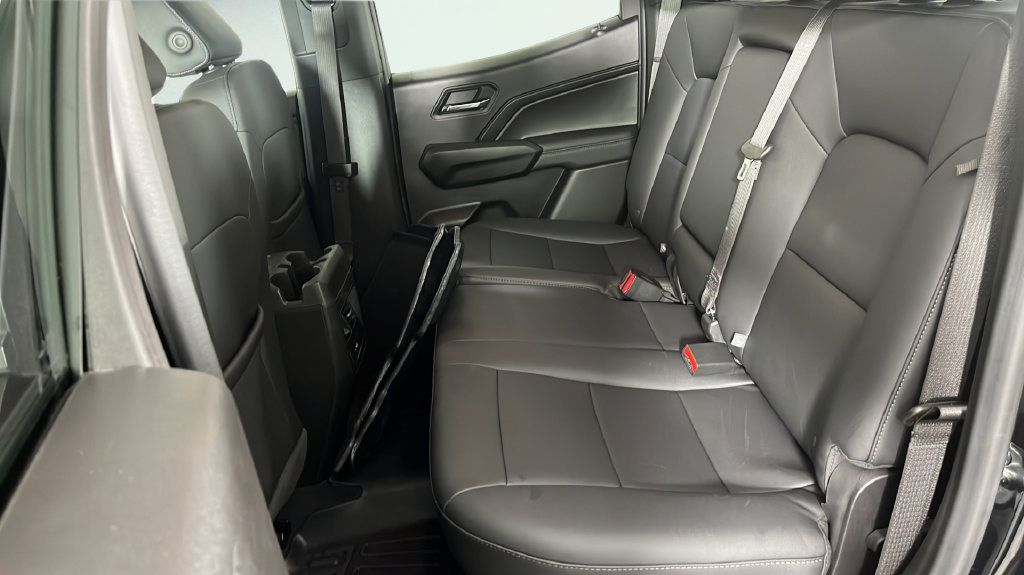Used 2024 GMC Canyon Elevation w/ Elevation Premium Package AWD/4WD image 19