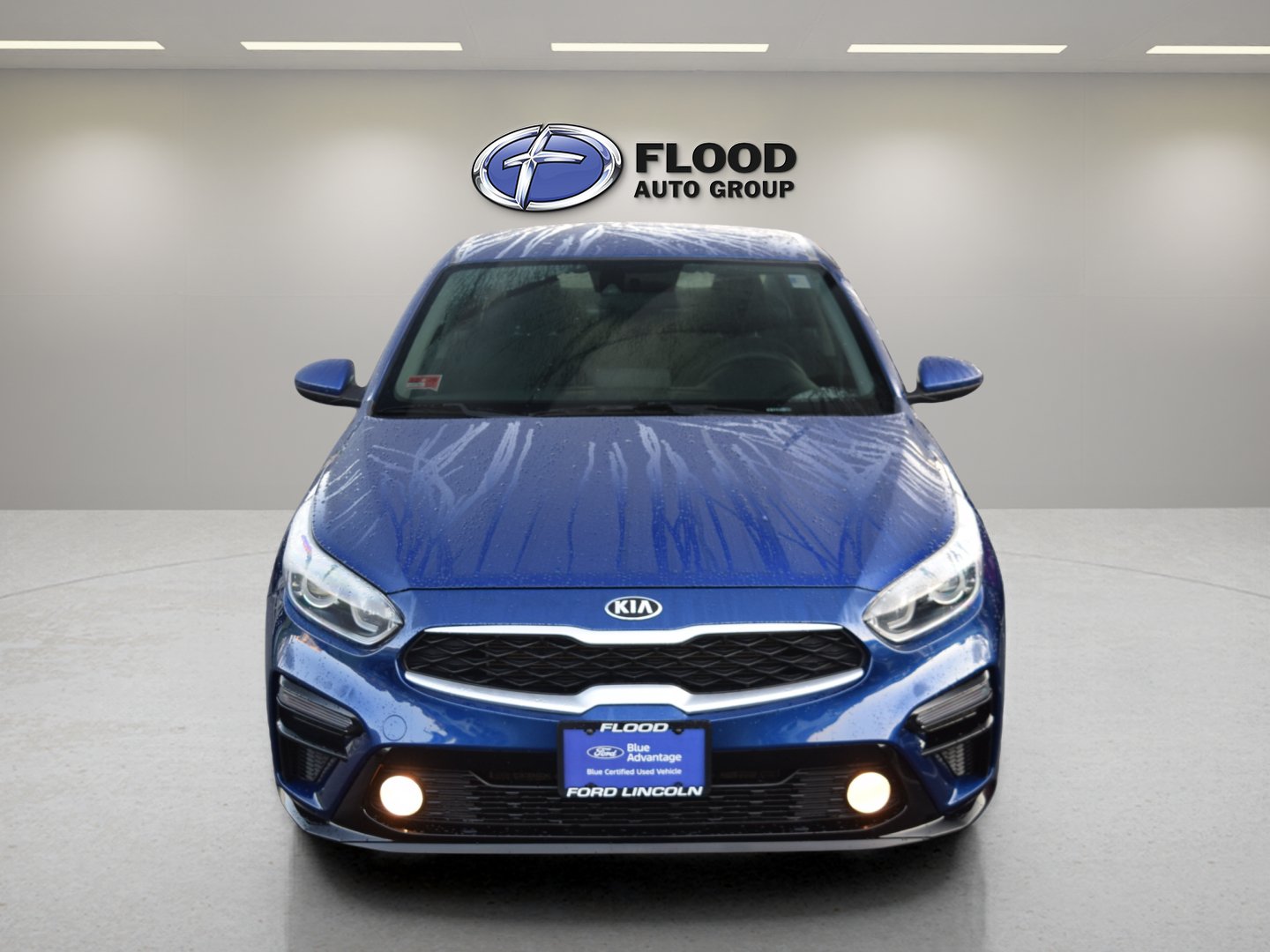 Used 2019 Kia Forte LXS FWD image 2