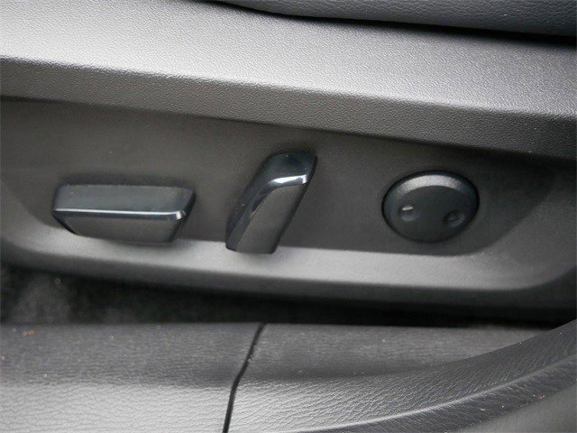 Used 2025 Mitsubishi Outlander SEL image 18