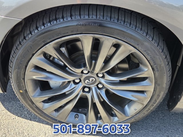 Used 2018 INFINITI Q70 L 3.7 RWD image 16