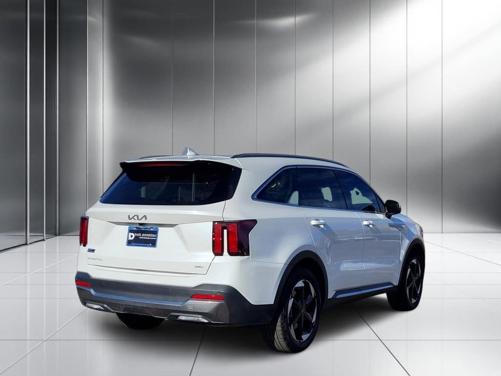 Used 2025 Kia Sorento EX w/ EX Panoramic Sunroof Package image 24