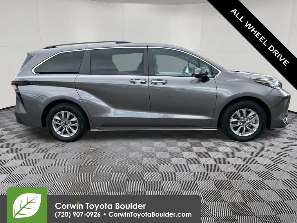 Used 2023 Toyota Sienna XLE w/ XLE Plus Package AWD/4WD image 9