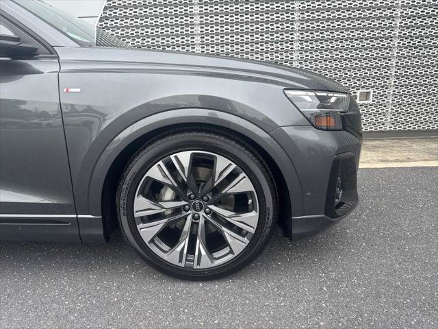 New 2026 Audi Q8 Premium Plus AWD/4WD image 6