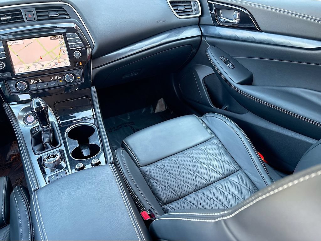 Used 2023 Nissan Maxima Platinum w/ Sport Mat Group FWD image 25