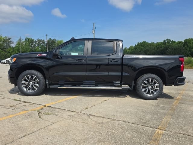 Used 2023 Chevrolet Silverado 1500 RST AWD/4WD image 2