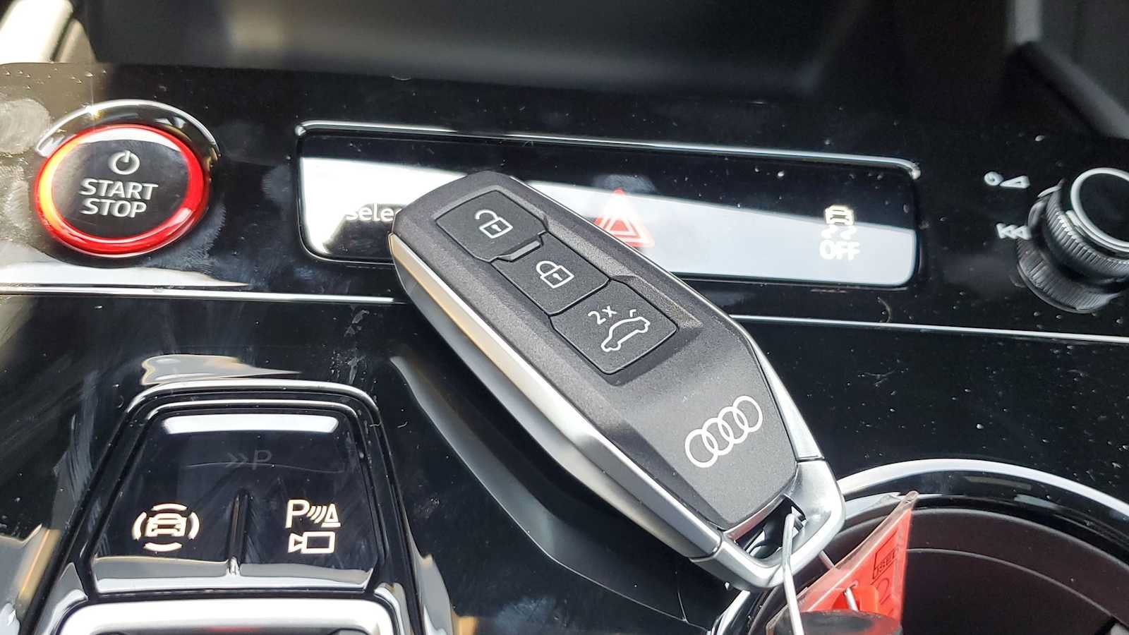 New 2027 Audi SQ6 e-tron Premium Plus AWD/4WD image 35
