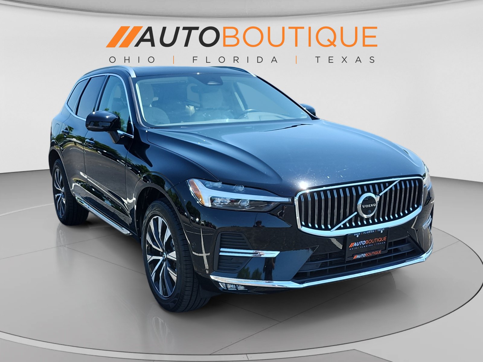 Used 2023 Volvo XC60 B5 Plus FWD image 7
