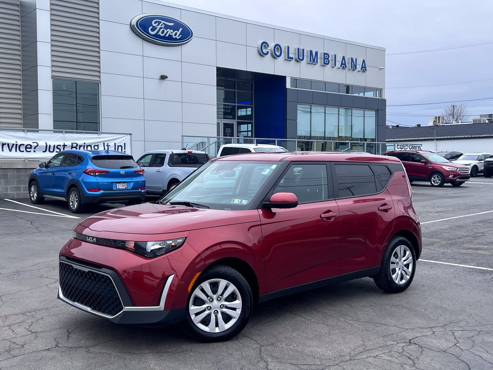 Used 2023 Kia Soul LX FWD image 1