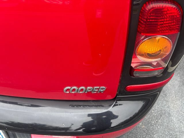 Used 2010 MINI Cooper Clubman Hardtop FWD image 6