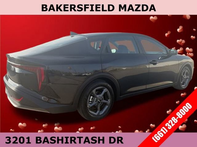 Used 2025 Kia K4 LXS image 5