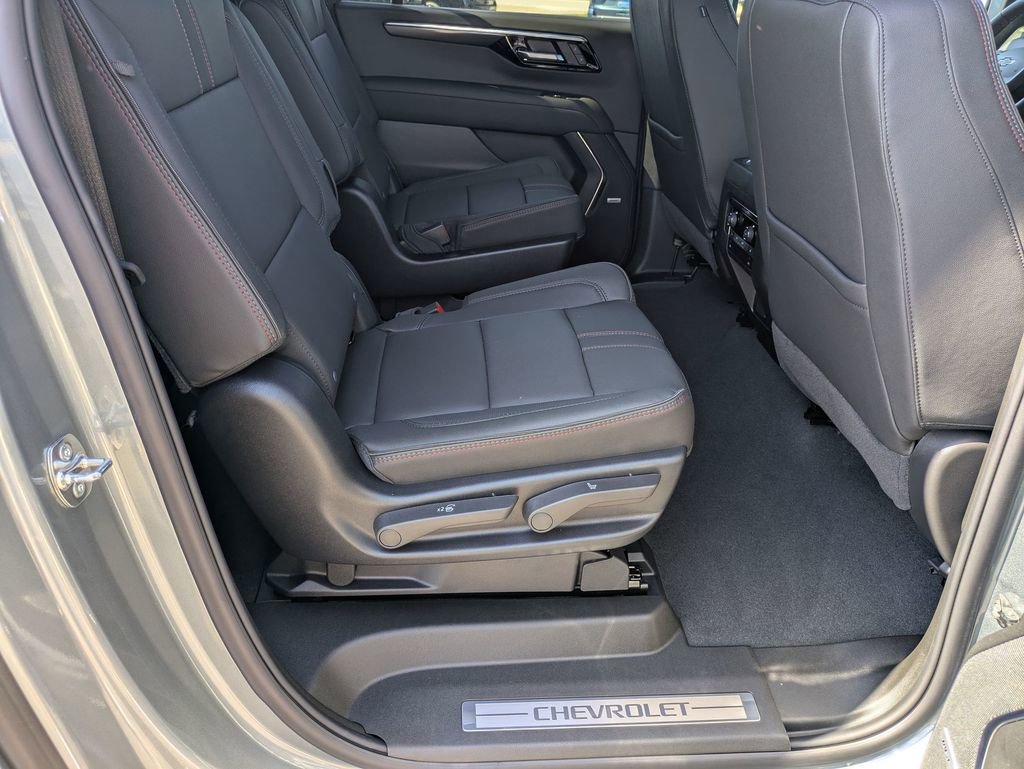 New 2026 Chevrolet Suburban RST w/ Comfort Package image 33