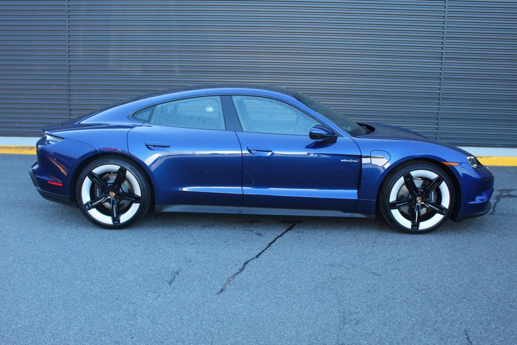 New 2026 Porsche Taycan AWD/4WD image 9