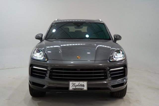 Used 2021 Porsche Cayenne AWD/4WD image 3