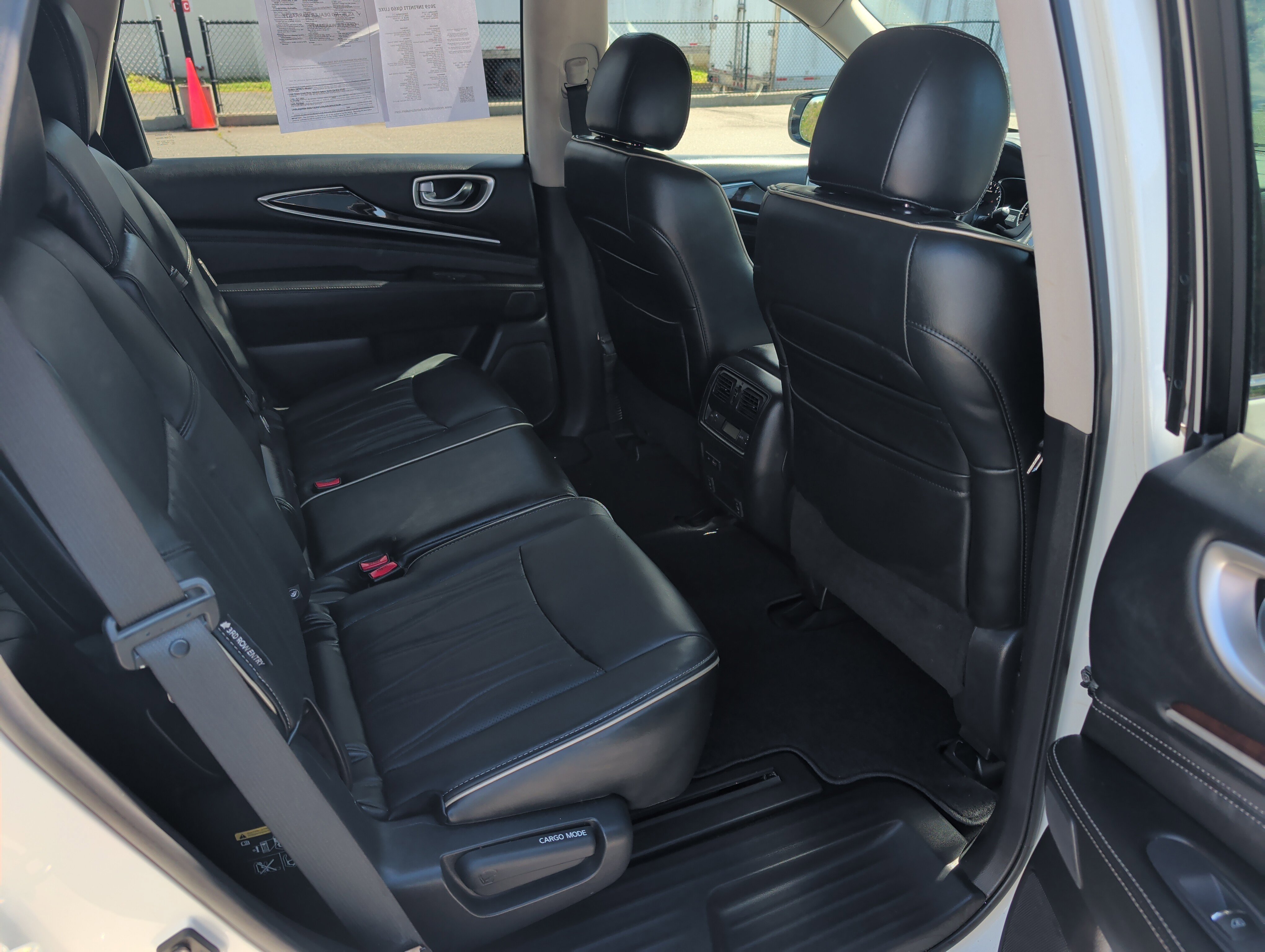Used 2019 INFINITI QX60 Luxe w/ Sensory Package AWD/4WD image 13